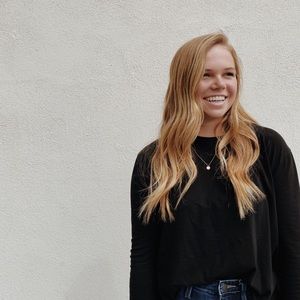 Meet your Posher, Jenna